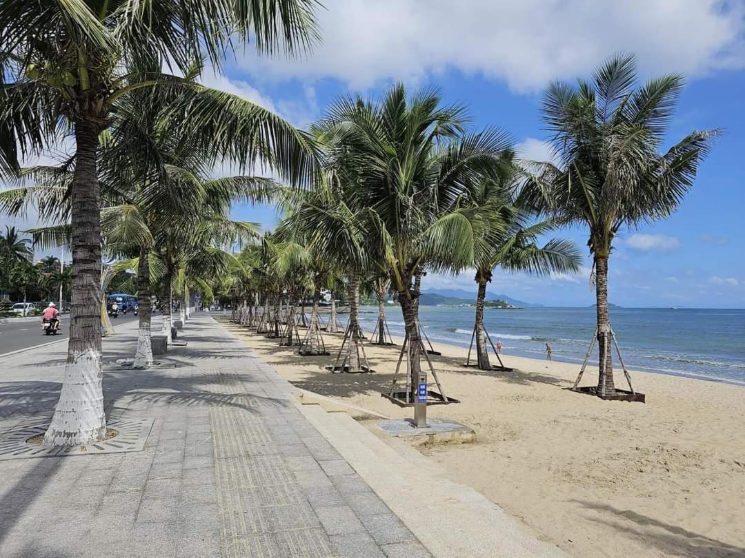 Beachfront Scenia Bay Apartment Nha Trang Luaran gambar