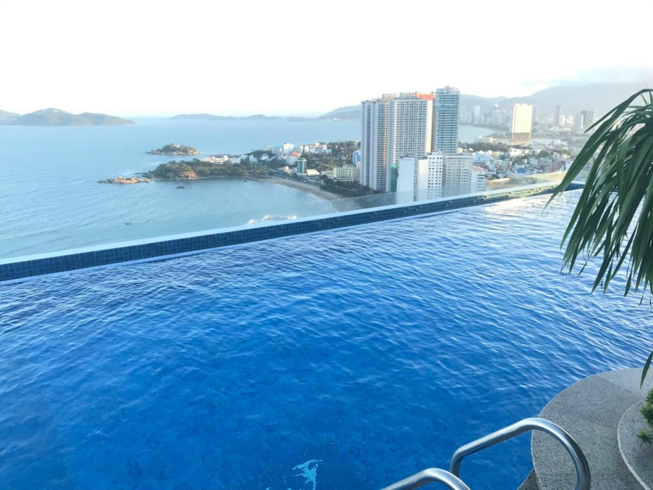Beachfront Scenia Bay Apartment Nha Trang Bilik gambar
